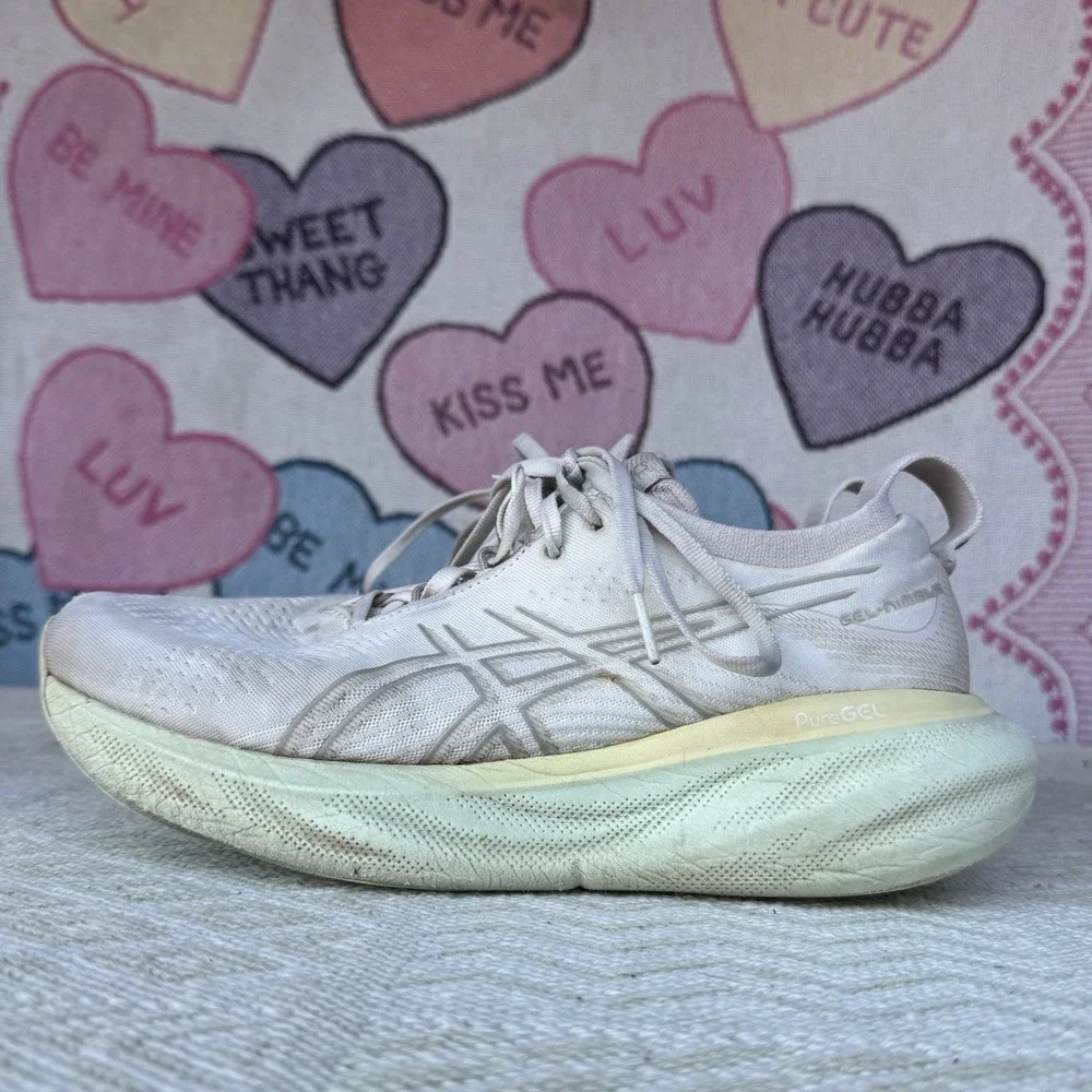 Size 8.5 - Asics Gel Nimbus 25 Womens Running‎ Shoes 1012B356 White Sneakers
